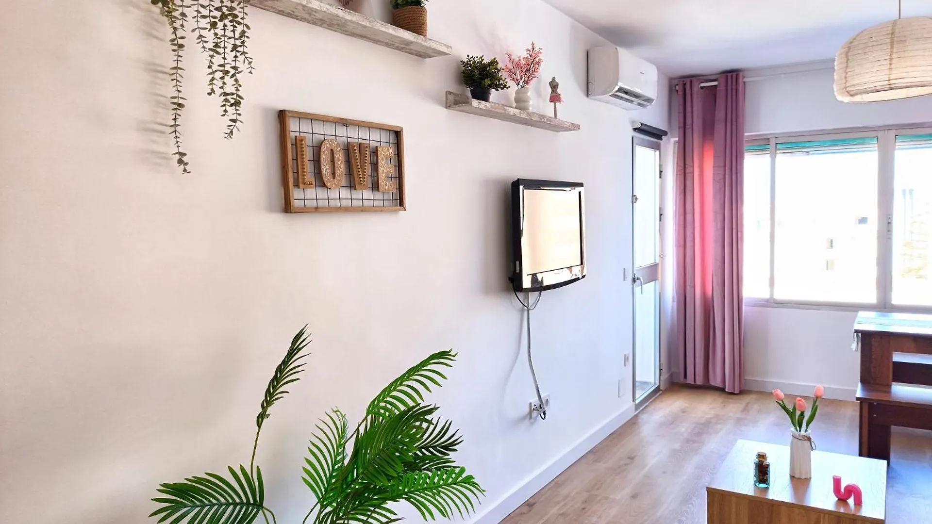Inmogest - Flamingo Playa Apartment Benalmadena